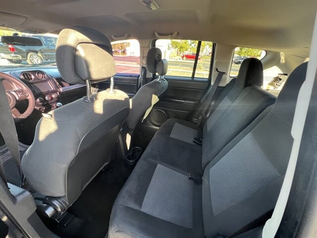 2015 Jeep Compass in COSTA MESA, CA 92626 - 2219084 4