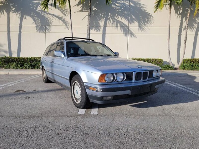 1992 BMW 525i in Pompano Beach, FL 33064 - 2219536