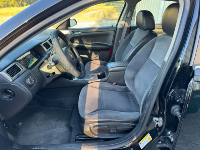 2016 Chevrolet Impala in Albemarle, NC 28001 - 2219620 8