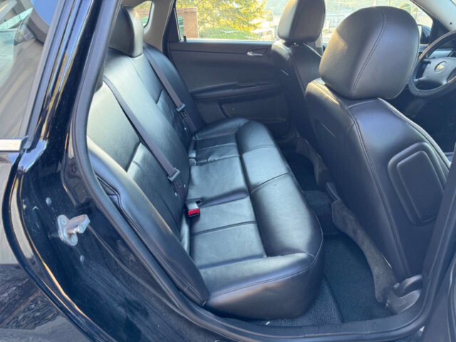 2016 Chevrolet Impala in Albemarle, NC 28001 - 2219620 9