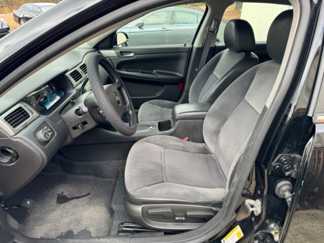 2016 Chevrolet Impala in Albemarle, NC 28001 - 2219620 59