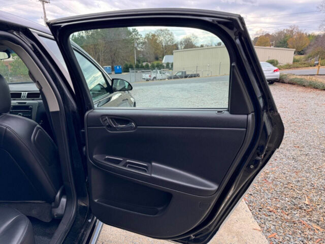 2016 Chevrolet Impala in Albemarle, NC 28001 - 2219620 52