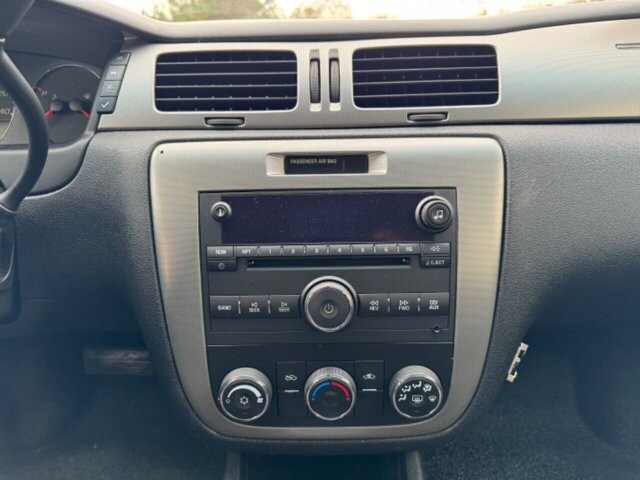 2016 Chevrolet Impala in Albemarle, NC 28001 - 2219620 61