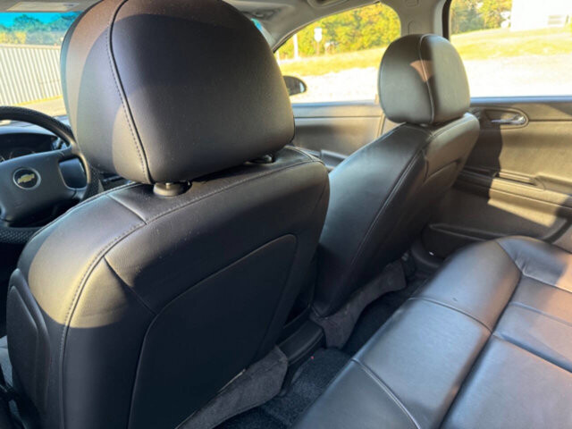 2016 Chevrolet Impala in Albemarle, NC 28001 - 2219620 22