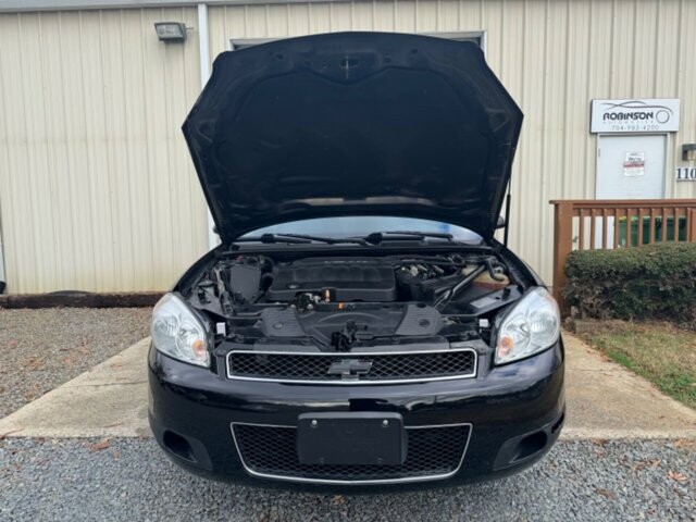 2016 Chevrolet Impala in Albemarle, NC 28001 - 2219620 77