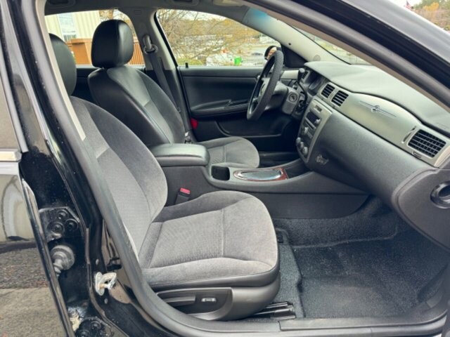 2016 Chevrolet Impala in Albemarle, NC 28001 - 2219620 79