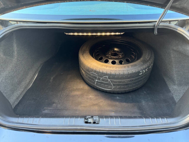 2016 Chevrolet Impala in Albemarle, NC 28001 - 2219620 16