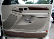 2004 Cadillac Escalade EXT in Tampa, FL 33604-6914 - 2220847 16