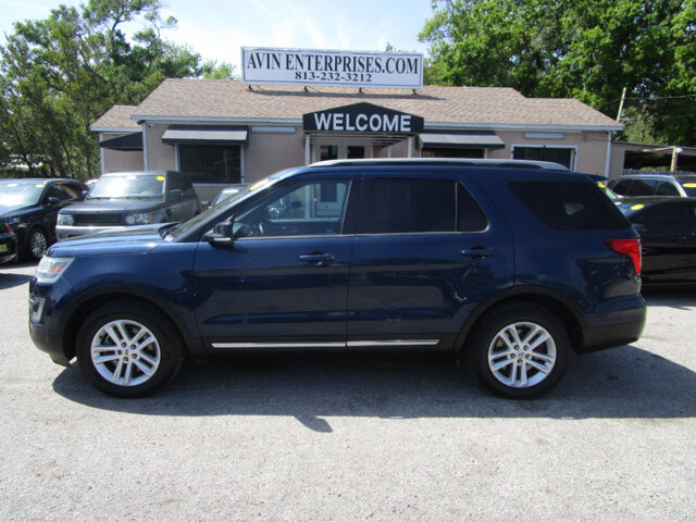 2017 Ford Explorer in Tampa, FL 33604-6914 - 2223078 31