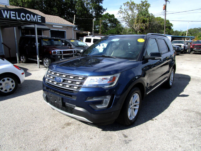 2017 Ford Explorer in Tampa, FL 33604-6914 - 2223078 34