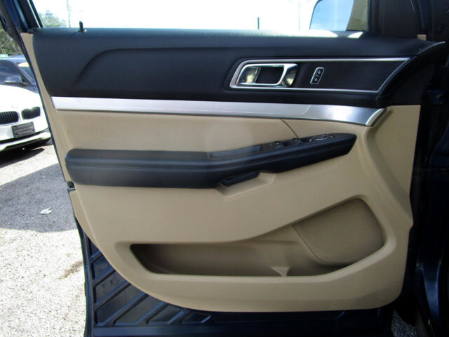 2017 Ford Explorer in Tampa, FL 33604-6914 - 2223078 50