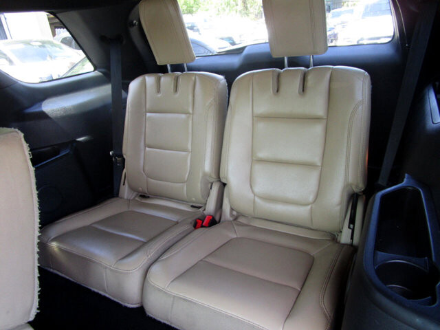 2017 Ford Explorer in Tampa, FL 33604-6914 - 2223078 12