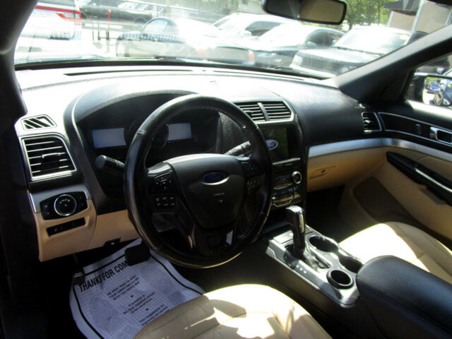 2017 Ford Explorer in Tampa, FL 33604-6914 - 2223078 14