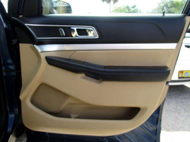 2017 Ford Explorer in Tampa, FL 33604-6914 - 2223078 51