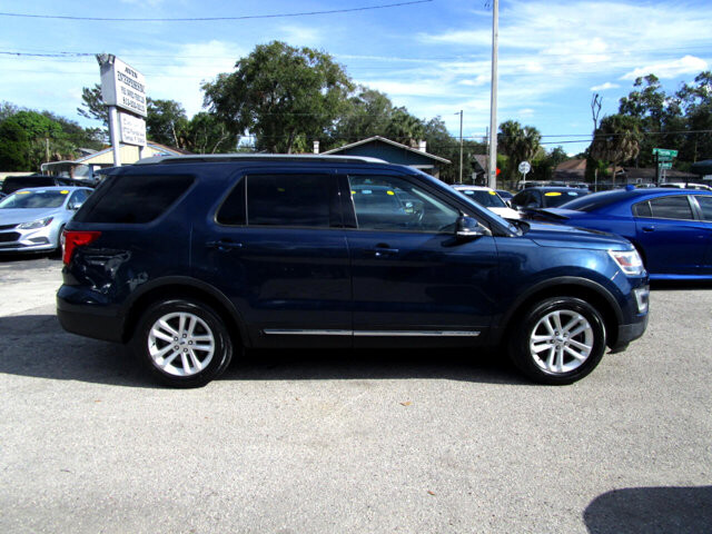 2017 Ford Explorer in Tampa, FL 33604-6914 - 2223078 63
