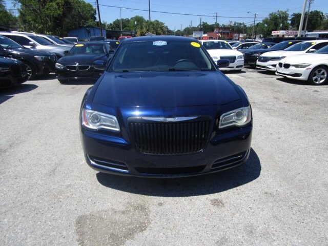 2014 Chrysler 300 in Tampa, FL 33604-6914 - 2223079 19