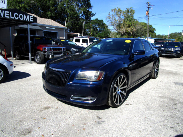 2014 Chrysler 300 in Tampa, FL 33604-6914 - 2223079 28