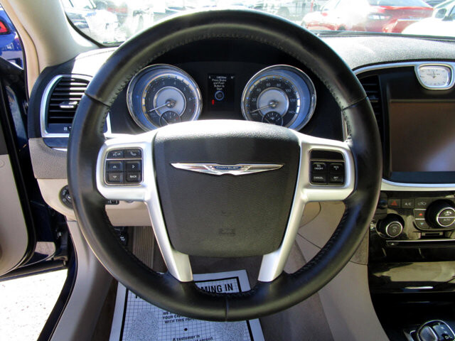 2014 Chrysler 300 in Tampa, FL 33604-6914 - 2223079 30