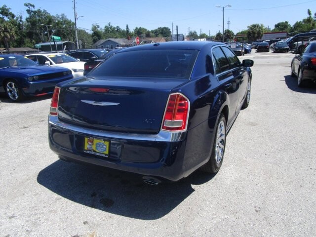2014 Chrysler 300 in Tampa, FL 33604-6914 - 2223079 20
