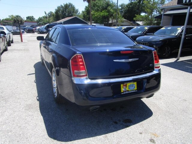 2014 Chrysler 300 in Tampa, FL 33604-6914 - 2223079 23