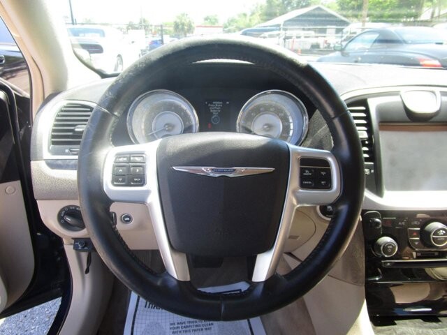 2014 Chrysler 300 in Tampa, FL 33604-6914 - 2223079 4