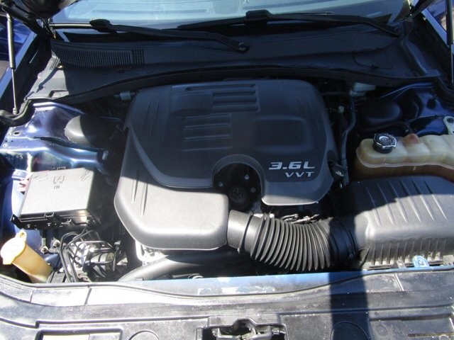 2014 Chrysler 300 in Tampa, FL 33604-6914 - 2223079 18