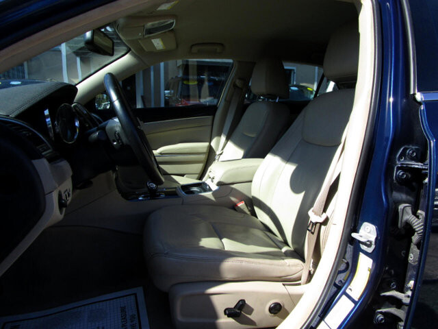 2014 Chrysler 300 in Tampa, FL 33604-6914 - 2223079 33