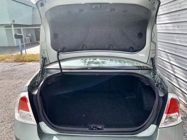 2009 Ford Fusion in Hudson, FL 34669 - 2225186 12