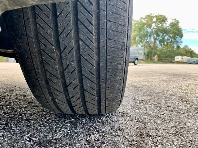 2009 Ford Fusion in Hudson, FL 34669 - 2225186 17