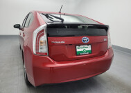 2015 Toyota Prius in St. Louis, MO 63125 - 2225900 6