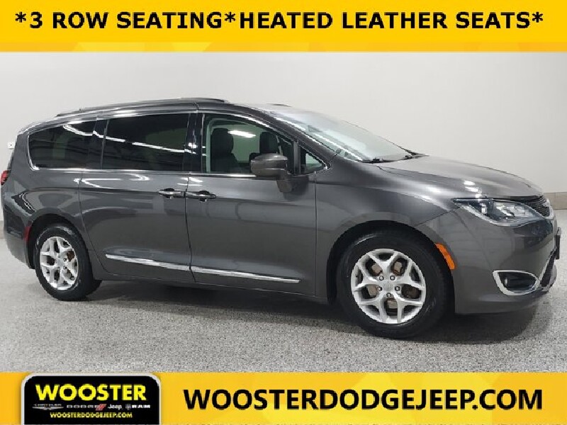 2017 Chrysler Pacifica in Wooster, OH 44691 - 2226145