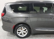 2017 Chrysler Pacifica in Wooster, OH 44691 - 2226145 10