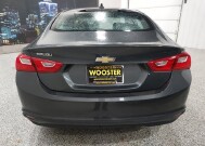 2018 Chevrolet Malibu in Wooster, OH 44691 - 2226152 4