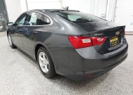 2018 Chevrolet Malibu in Wooster, OH 44691 - 2226152 5