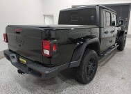 2022 Jeep Gladiator in Wooster, OH 44691 - 2226157 3