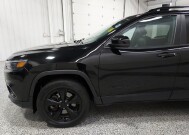 2020 Jeep Cherokee in Wooster, OH 44691 - 2226163 12