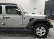 2019 Jeep Wrangler in Wooster, OH 44691 - 2226168 9