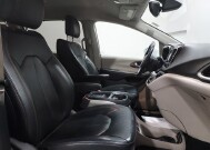 2018 Chrysler Pacifica in Wooster, OH 44691 - 2226171 30
