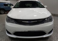 2018 Chrysler Pacifica in Wooster, OH 44691 - 2226171 8