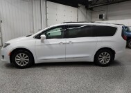 2018 Chrysler Pacifica in Wooster, OH 44691 - 2226171 6