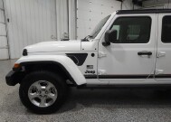 2021 Jeep Gladiator in Wooster, OH 44691 - 2226185 13