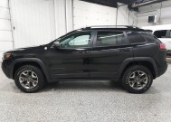 2019 Jeep Cherokee in Wooster, OH 44691 - 2226197 4