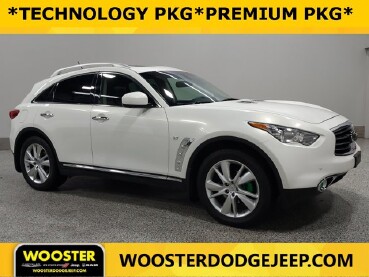 2015 INFINITI QX70 in Wooster, OH 44691