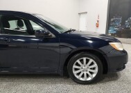 2014 Chrysler 200 in Wooster, OH 44691 - 2226208 9