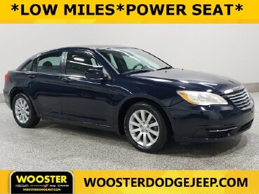 2014 Chrysler 200 in Wooster, OH 44691