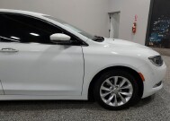2015 Chrysler 200 in Wooster, OH 44691 - 2226227 9