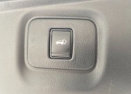 2020 Nissan Pathfinder in Westport, MA 02790 - 2226619 12