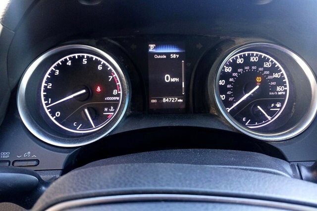 2018 Toyota Camry in tucson, AZ 85719 - 2226800 15