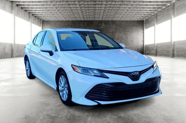 2018 Toyota Camry in tucson, AZ 85719 - 2226800 2