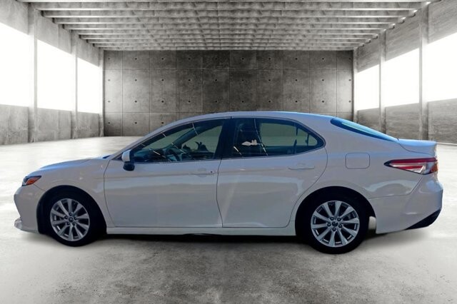 2018 Toyota Camry in tucson, AZ 85719 - 2226800 6